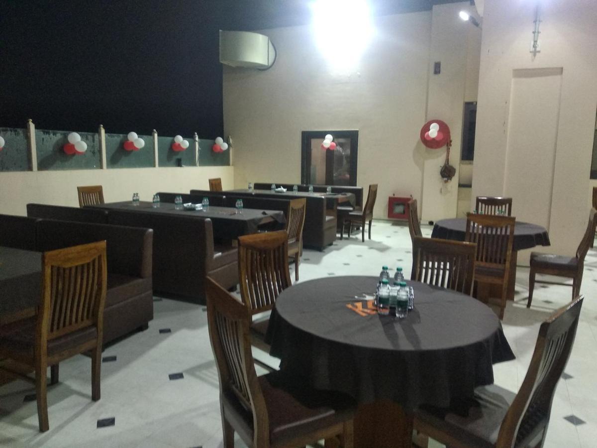 Hotel Kala Mandir Palace ビーカーネール エクステリア 写真
